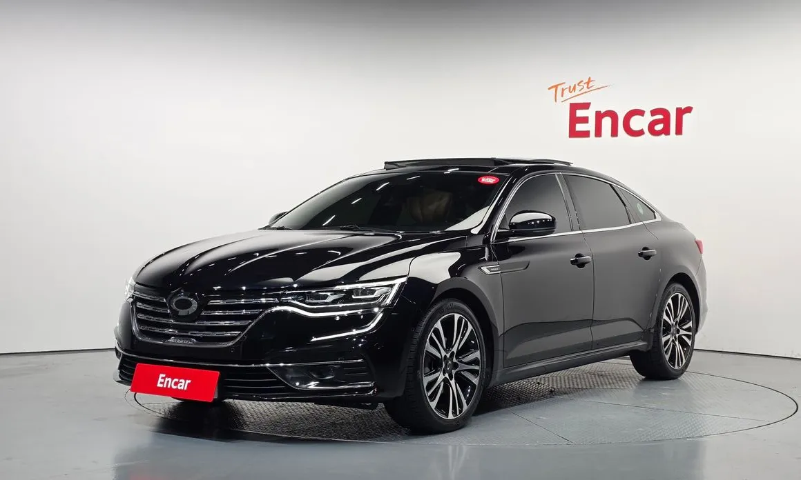 Renault SM6