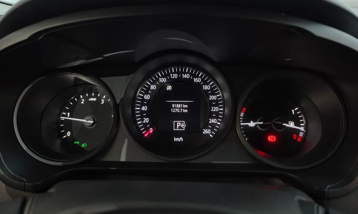 Renault SM6