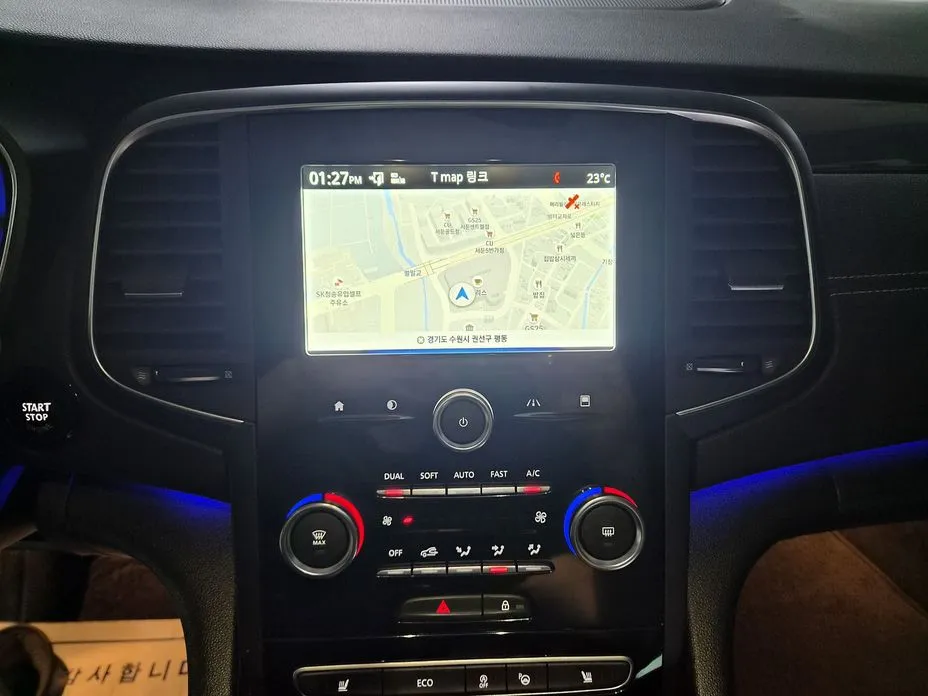 Renault SM6