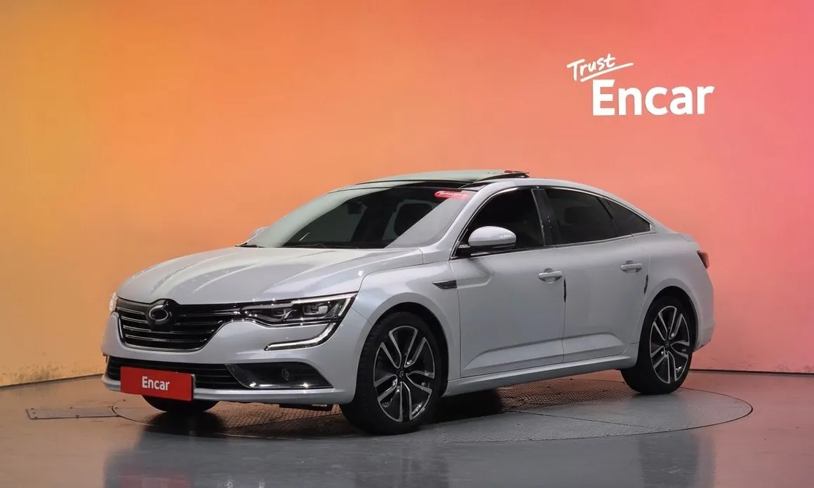 Renault SM6