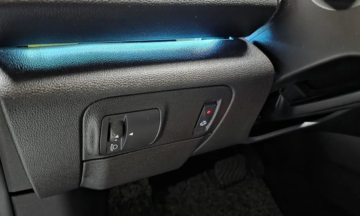 Renault SM6