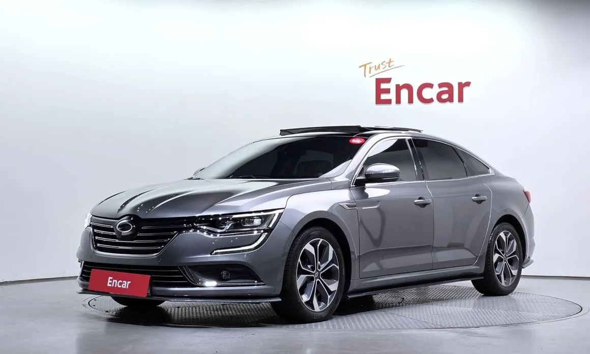 Renault SM6