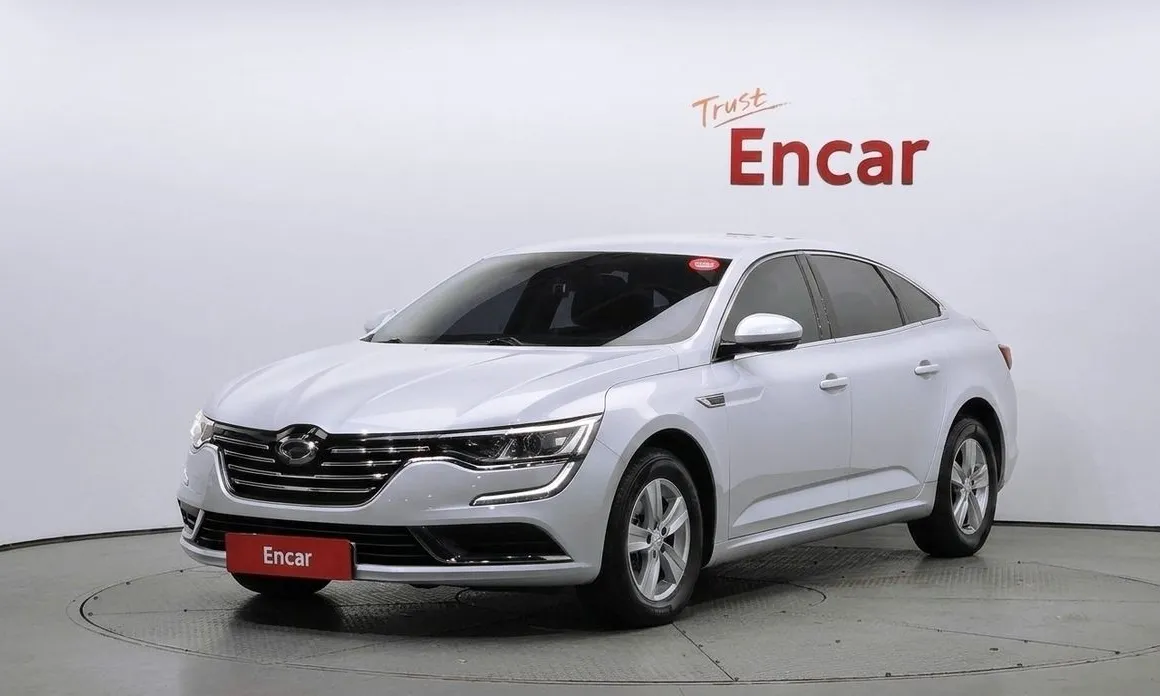 Renault SM6