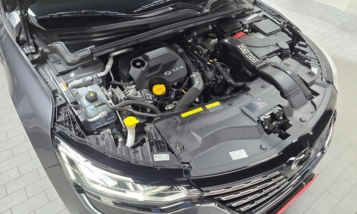 Renault SM6