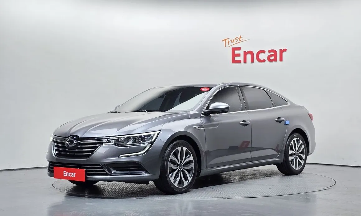 Renault SM6
