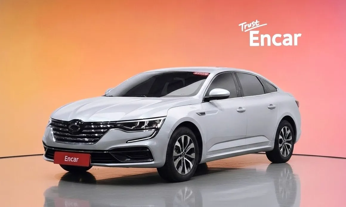 Renault SM6