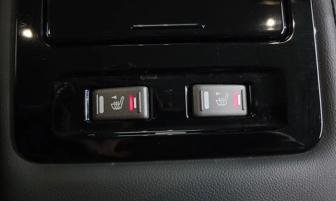 Renault SM6
