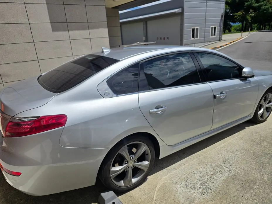 Renault SM7
