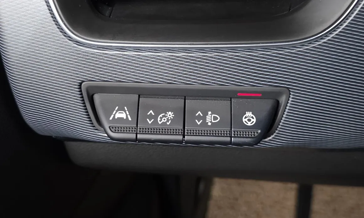 Renault XM3