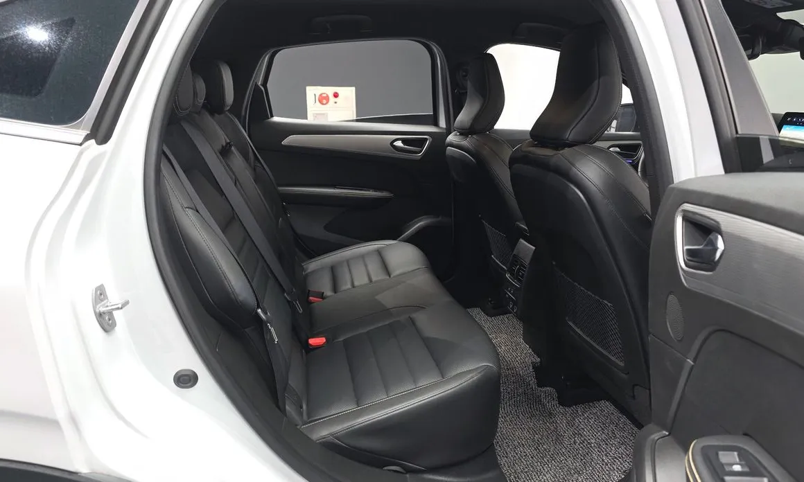 Renault XM3