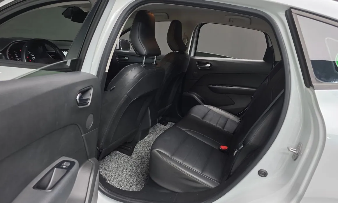Renault XM3