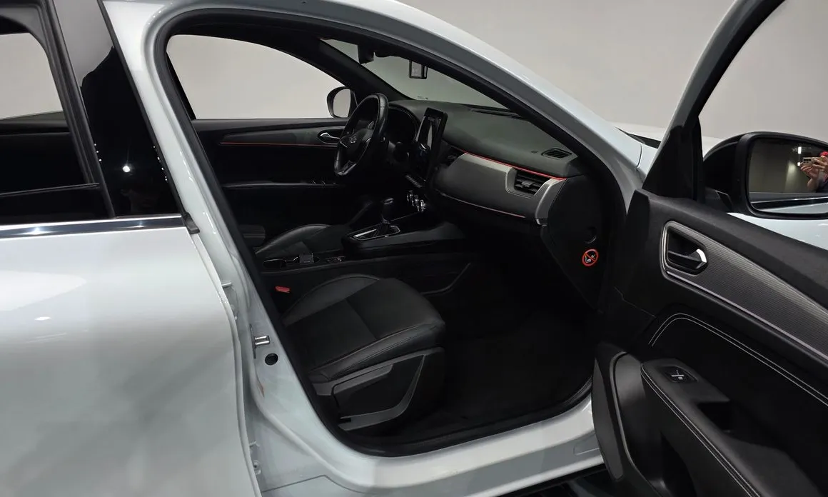 Renault XM3