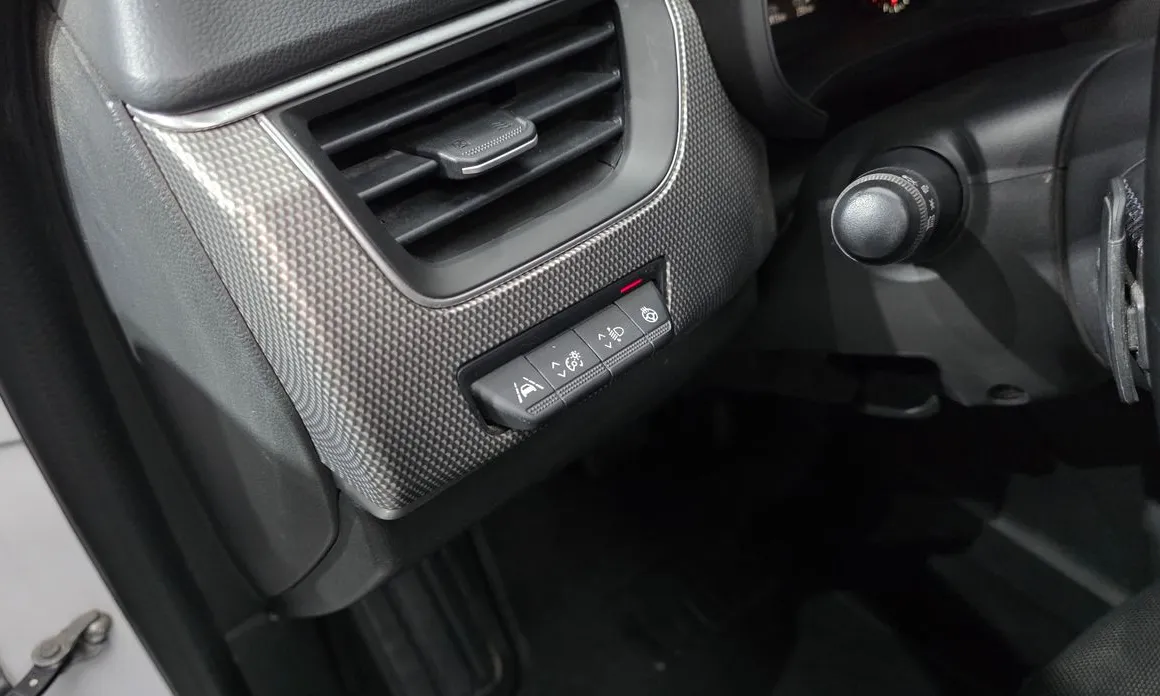 Renault XM3