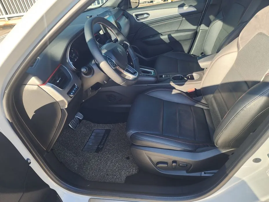 Renault XM3