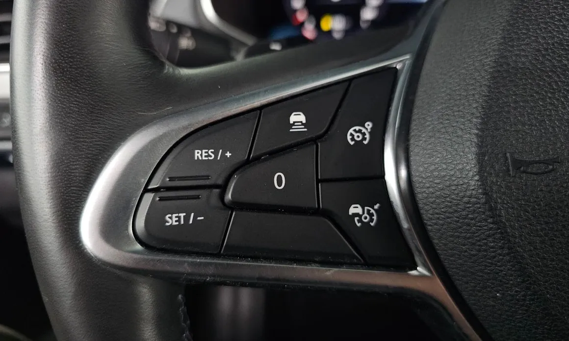 Renault XM3