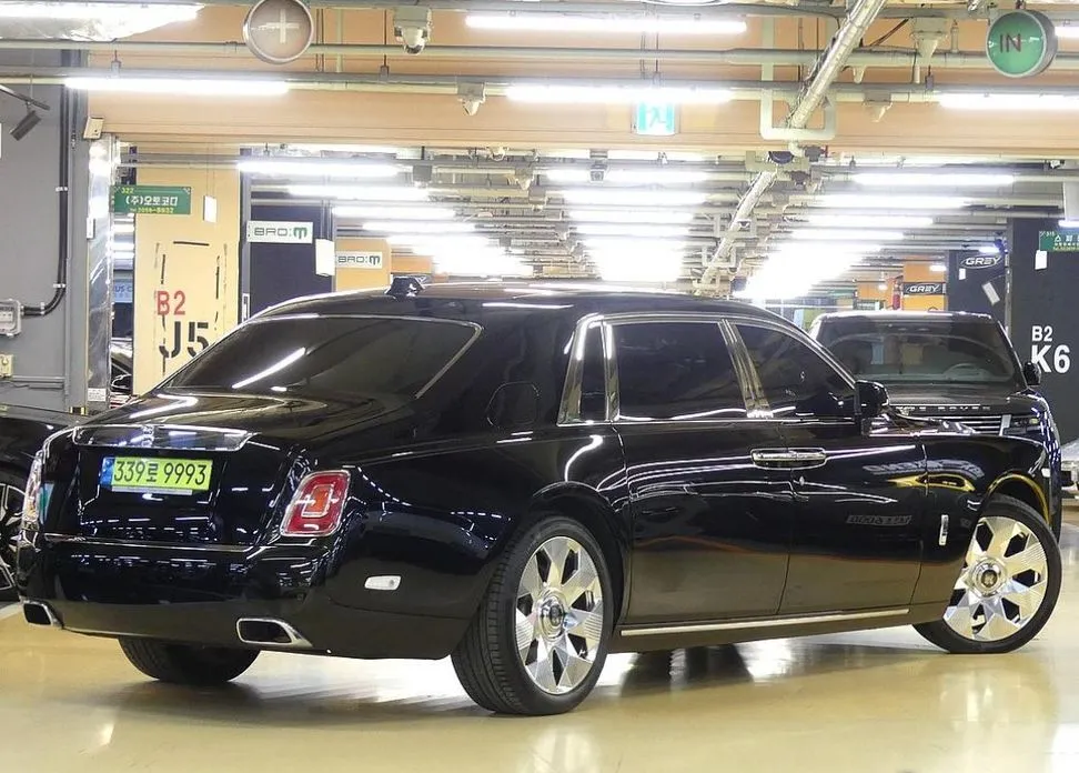 Rolls-Royce Phantom