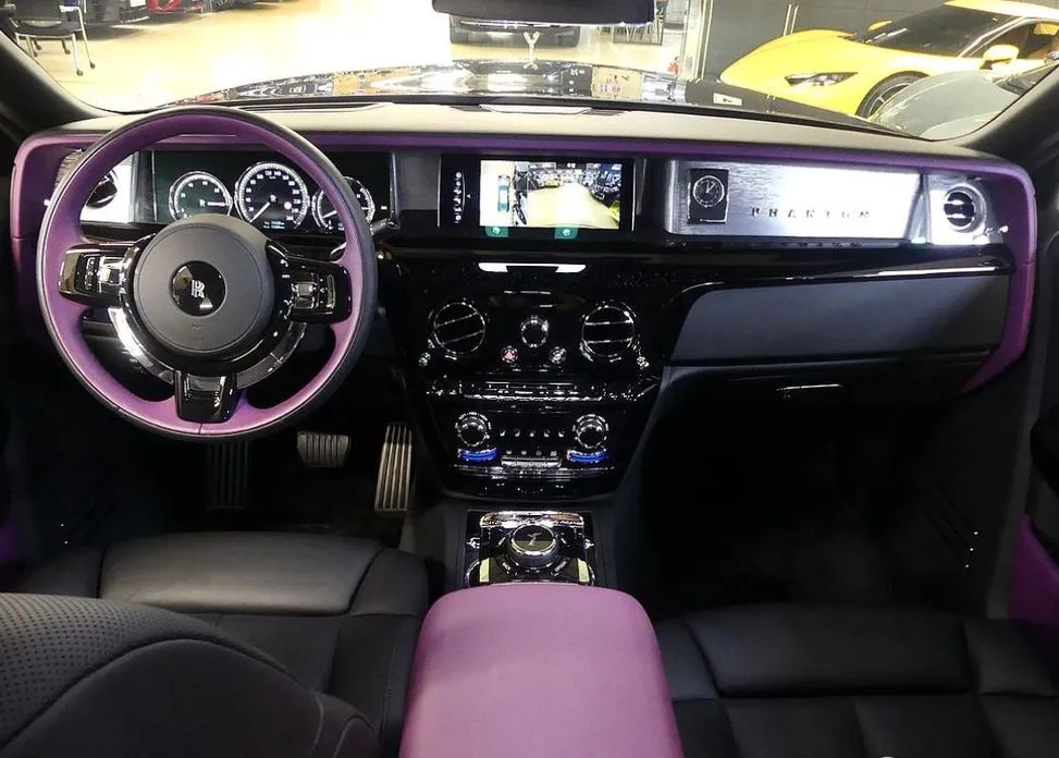 Rolls-Royce Phantom