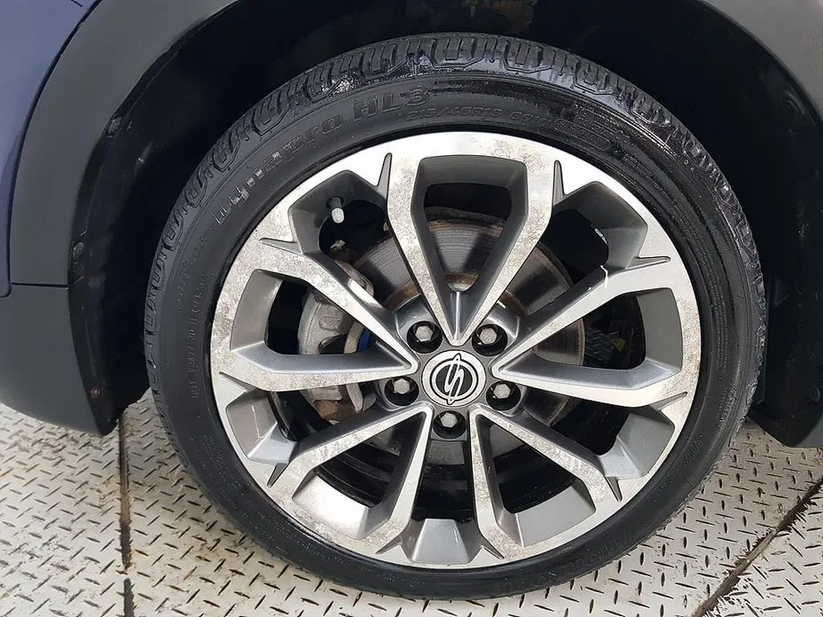 Ssangyong TIBOLI