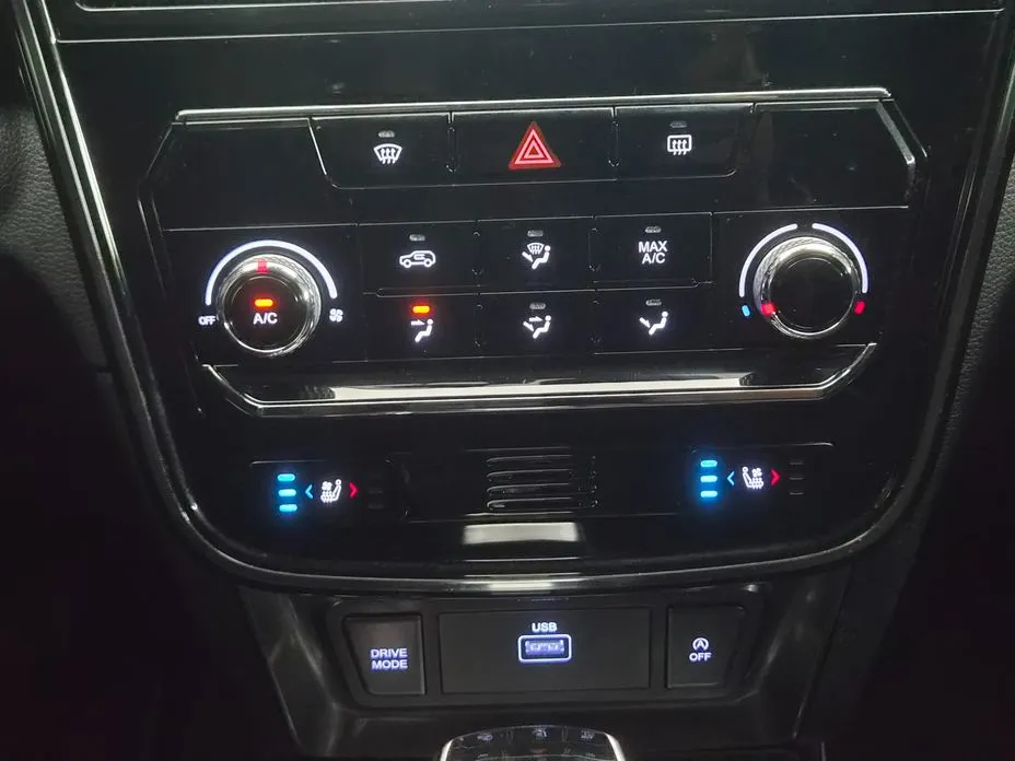 Ssangyong TIBOLI