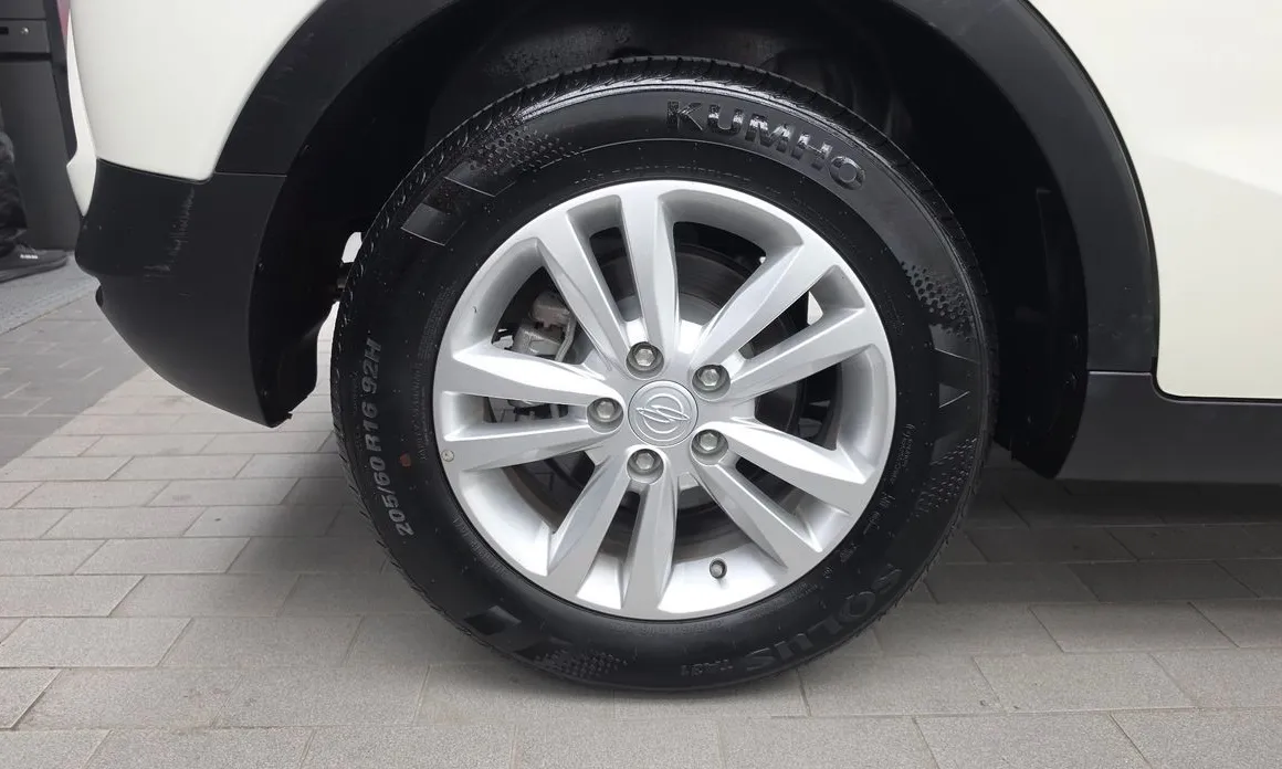 Ssangyong TIBOLI