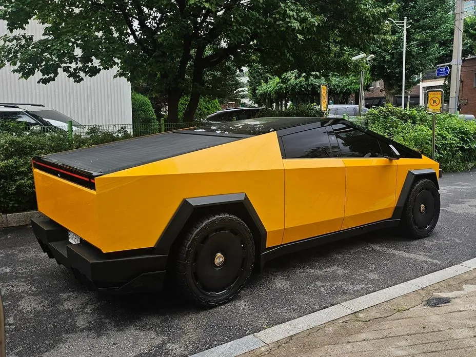 Tesla Cybertruck