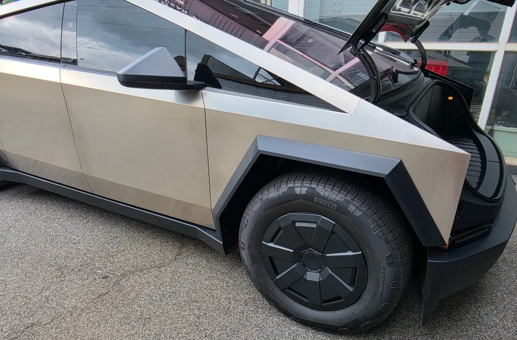 Tesla Cybertruck