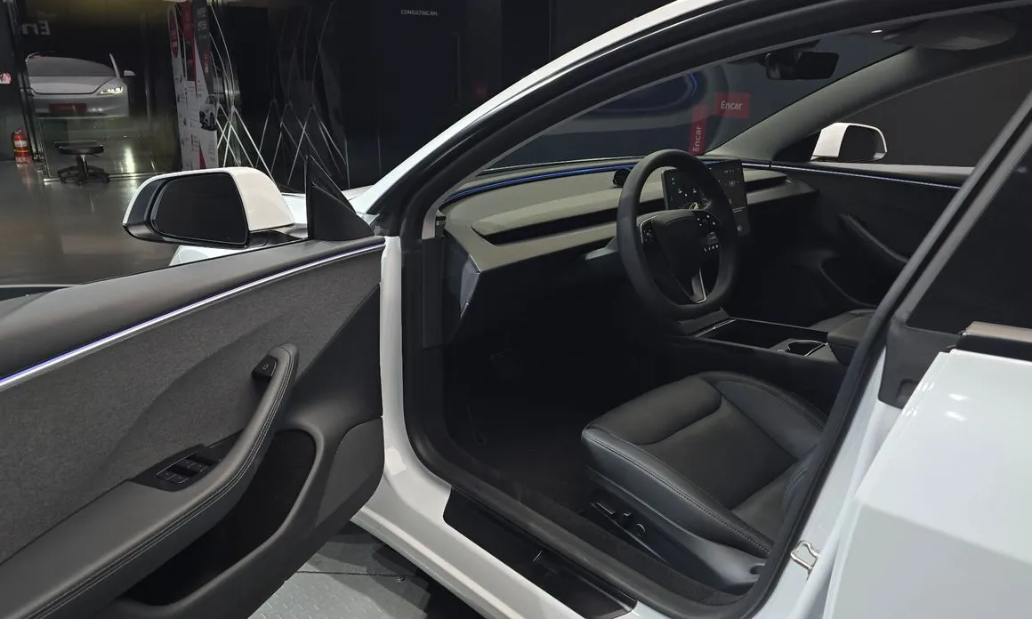 Tesla Model 3