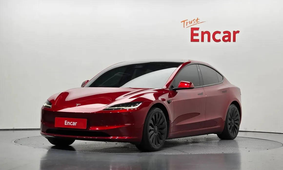 Tesla Model 3
