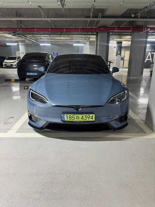 Tesla Model S