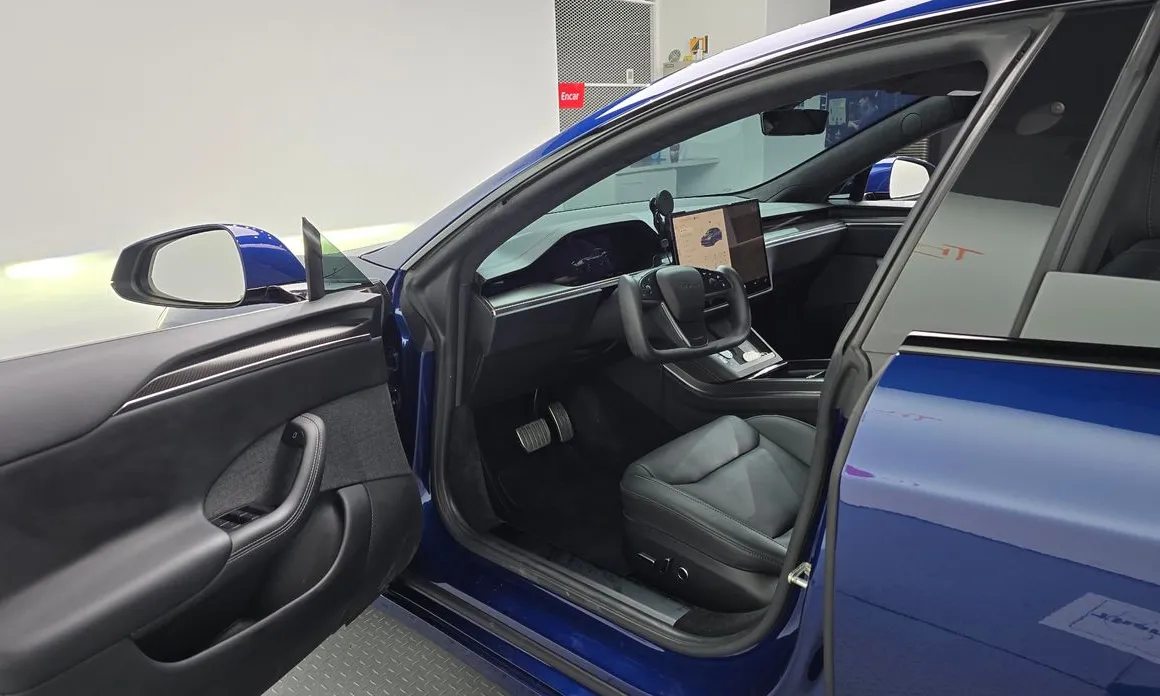 Tesla Model S