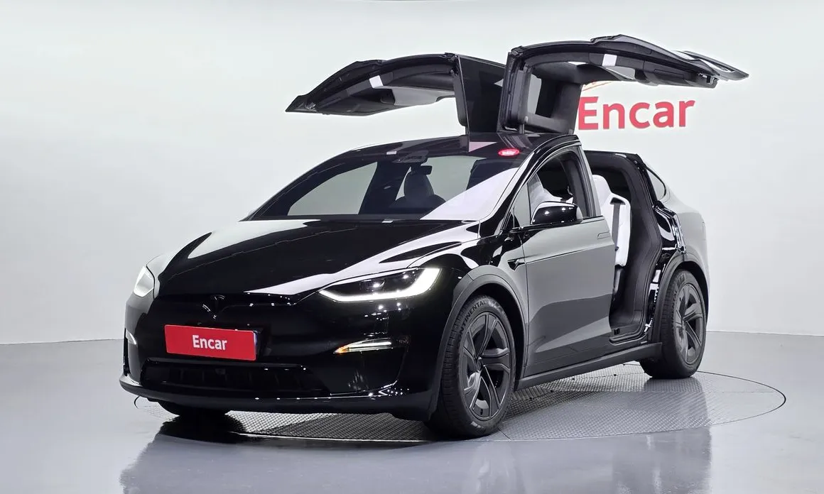 Tesla Model X