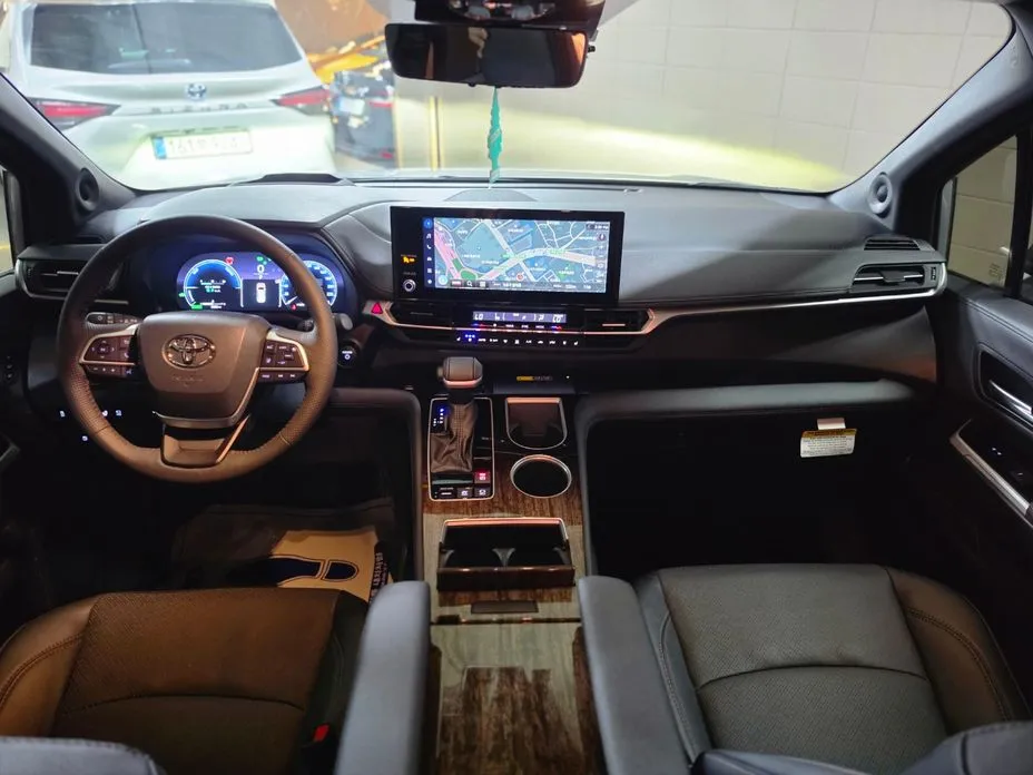 Toyota Sienna