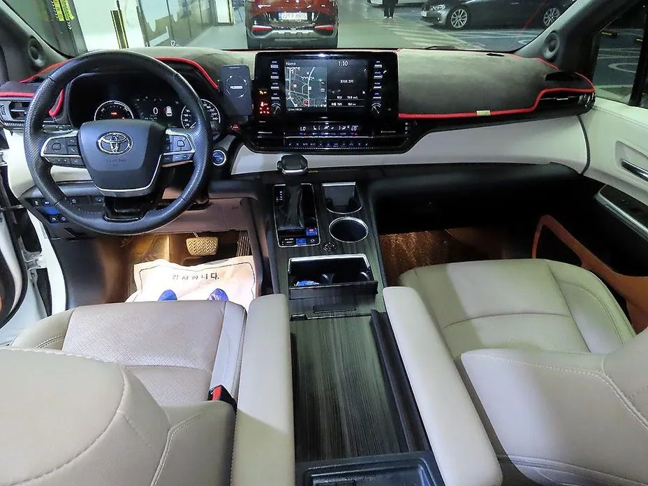Toyota Sienna