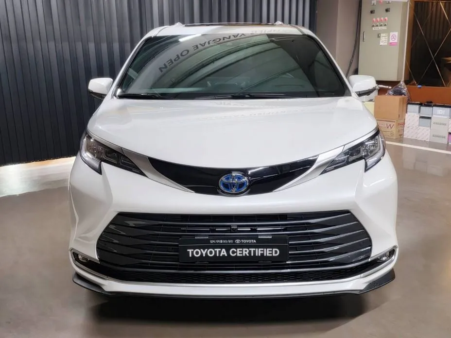 Toyota Sienna
