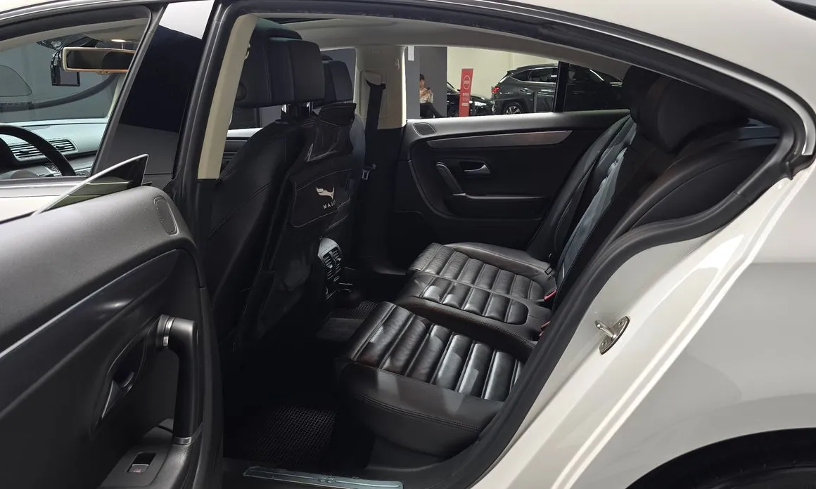 Volkswagen CC