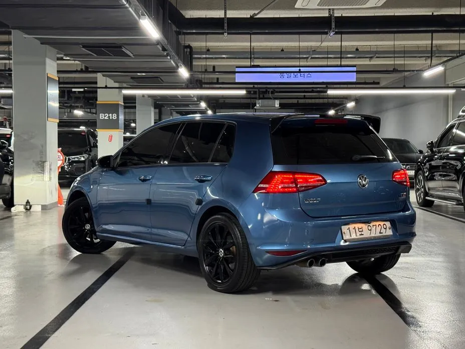 Volkswagen Golf