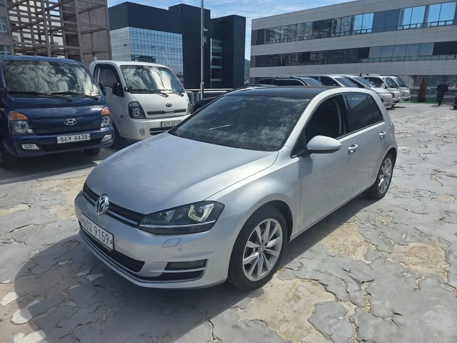 Volkswagen Golf