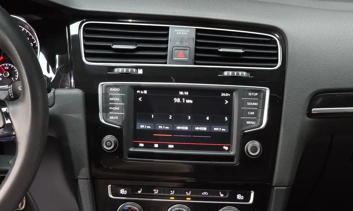 Volkswagen Golf