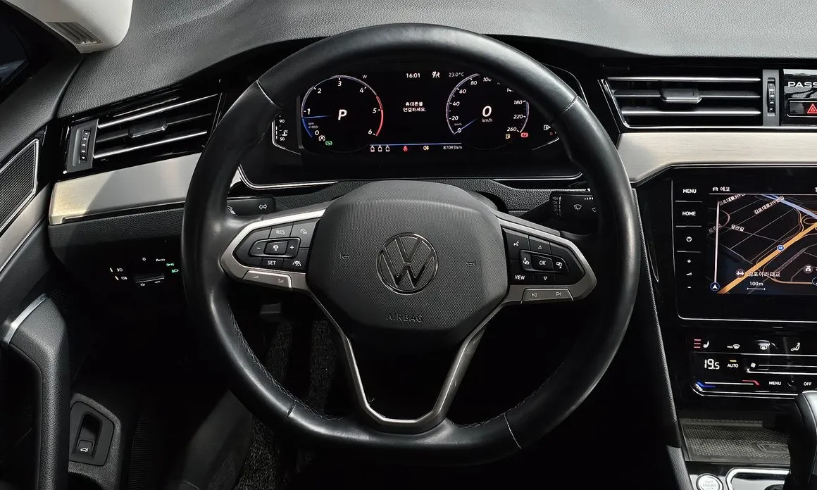 Volkswagen Passat
