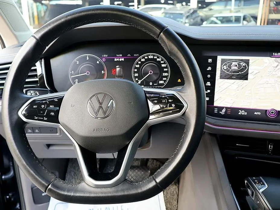 Volkswagen Touareg