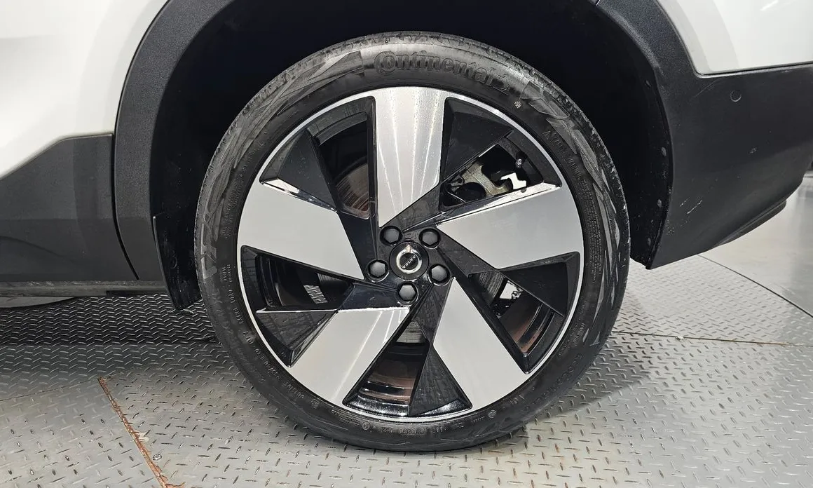 Volvo C40
