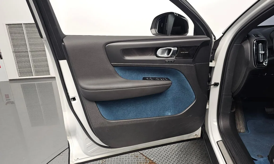 Volvo C40