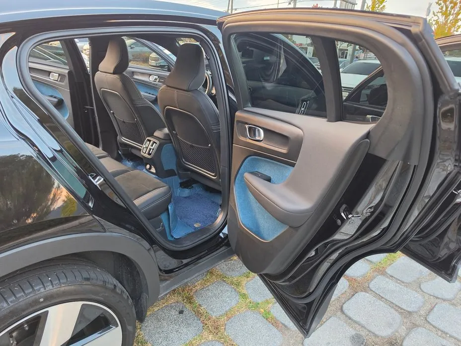 Volvo C40