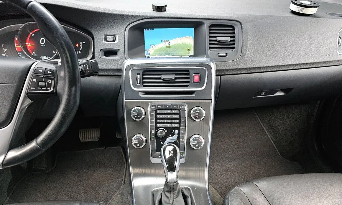 Volvo S60
