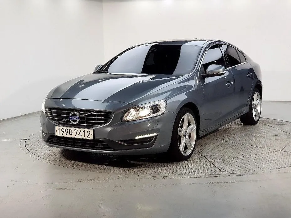 Volvo S60
