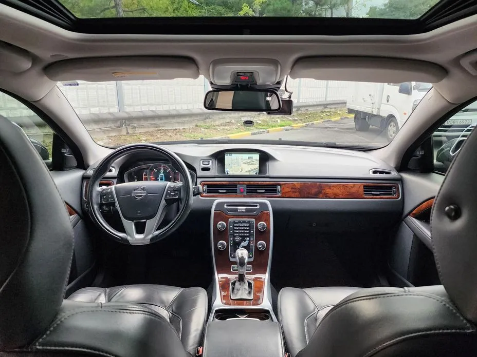 Volvo S80