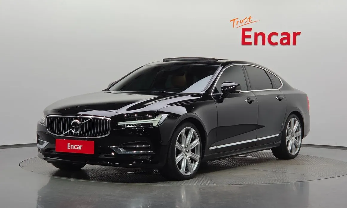 Volvo S90