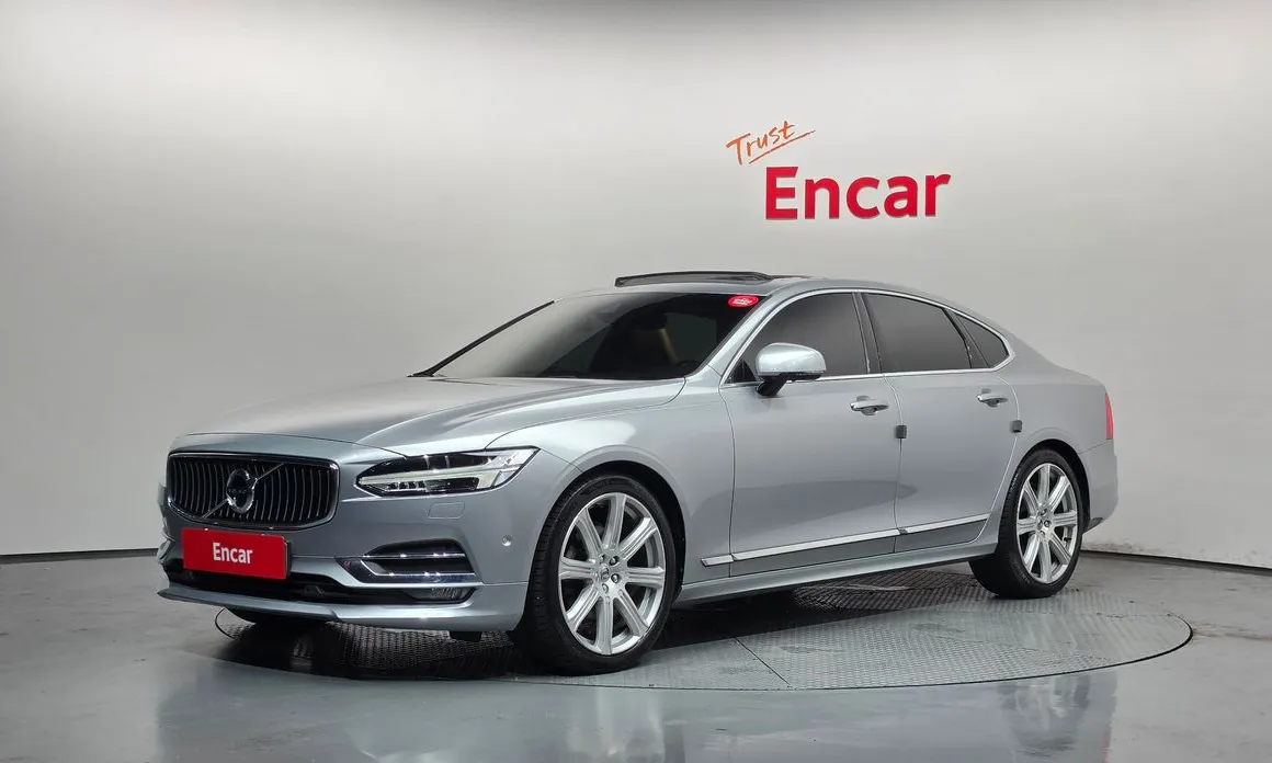 Volvo S90