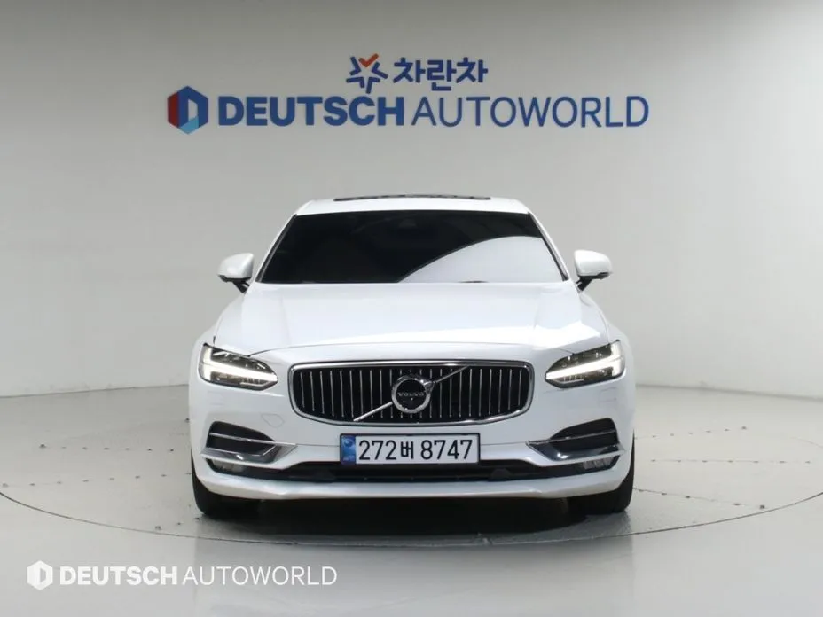Volvo S90