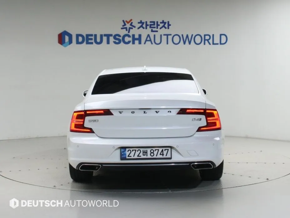 Volvo S90
